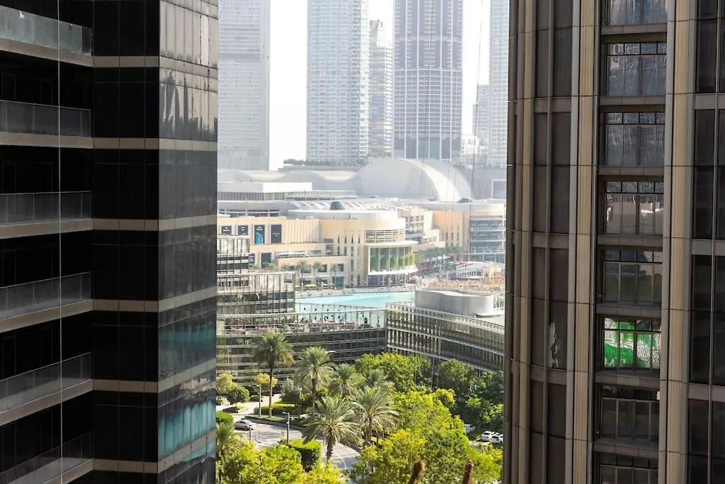 Luxury 3Br In Downtown With Pool, Fitness, Patio Apartment Dubai United Arab Emirates